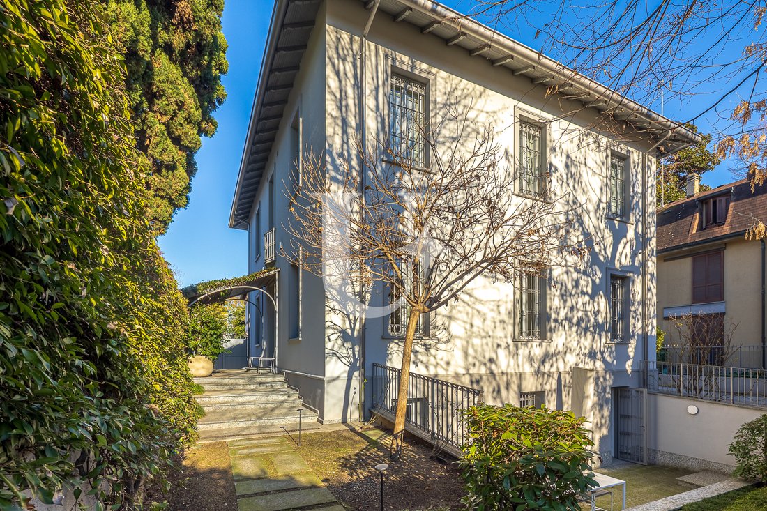 Villa in Maggiolina - Journalists' Village, Milan, Italy 4 - 16738297