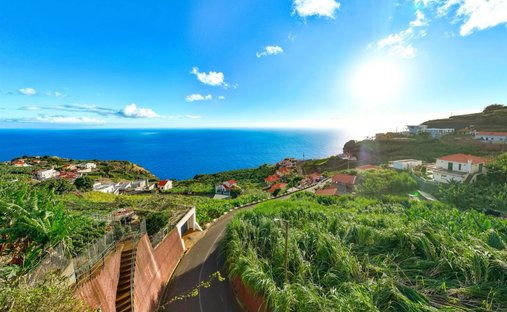Villa in Canhas, Autonome Region Madeira, Portugal 1