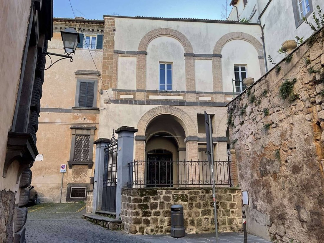 Apartment in Center, Orvieto, Umbria 1 - 16737894