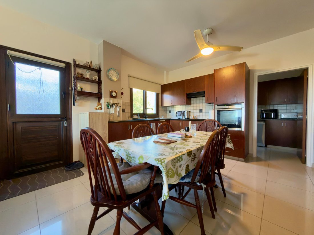 Villa in Marathounta, Paphos, Cyprus 2 - 16737771