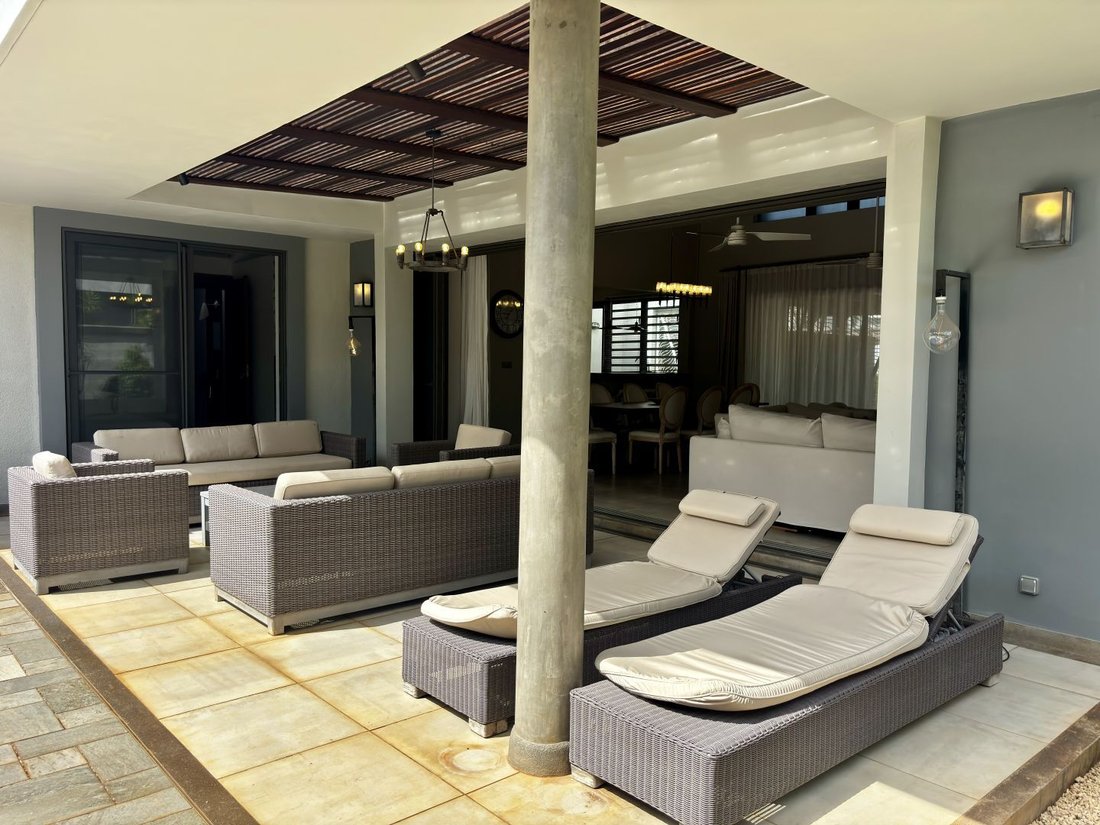 Villa in Pointe aux Piments, Pamplemousses District, Mauritius 3 - 16737904