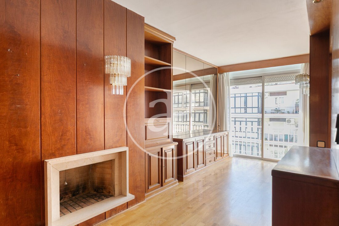 Apartment in Sarrià-Sant Gervasi, Barcelona, Spain 2 - 16738033