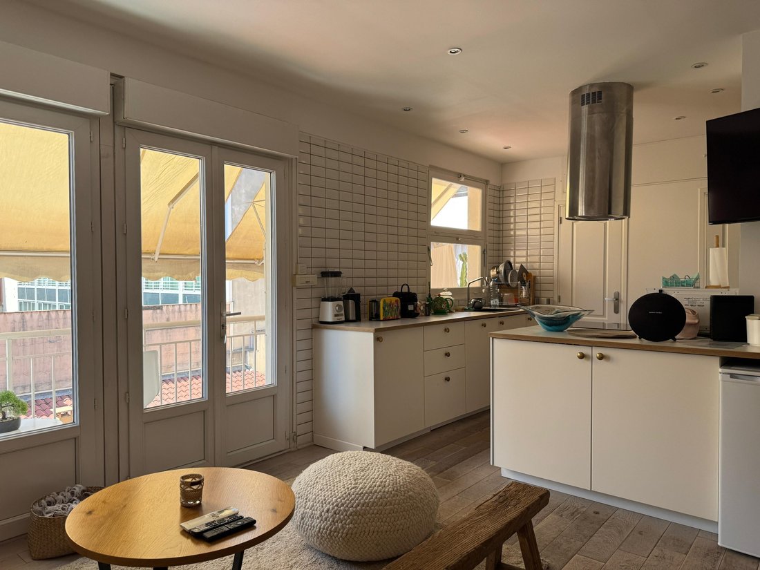 Apartment in Saint Nicolas, Cannes, France 3 - 16738014
