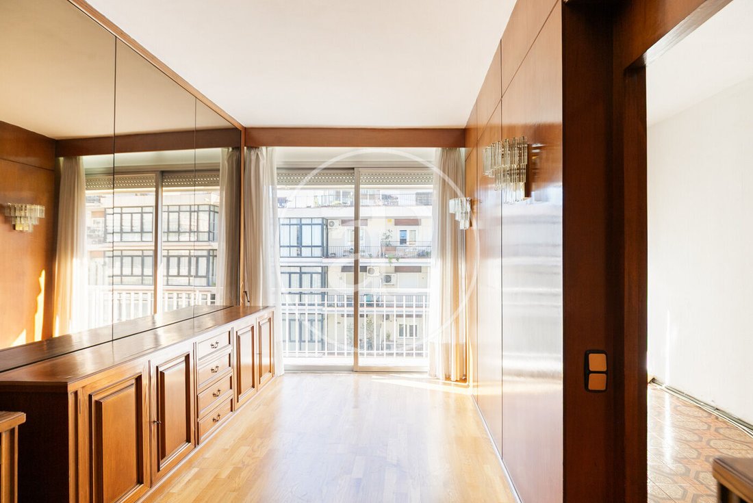 Apartment in Sarrià-Sant Gervasi, Barcelona, Spain 5 - 16738033