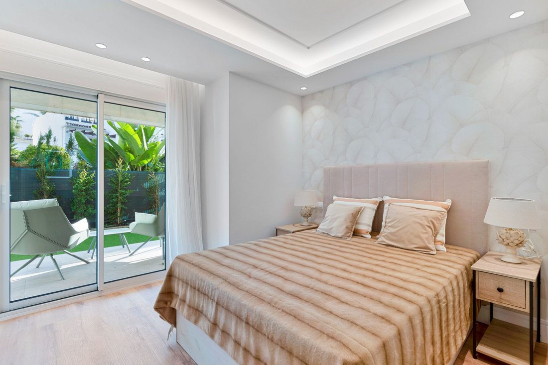 Apartment in San Pedro de Alcantara, Andalusia, Spain 3 - 16705468