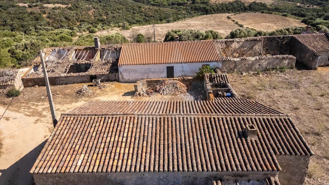 Villa in Bensafrim e Barao de Sao Joao, Algarve, Portugal 5 - 16737737