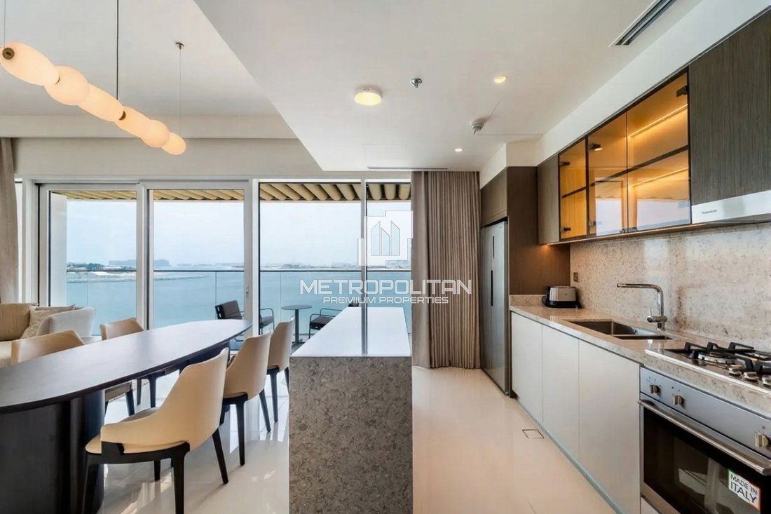 Apartment in Dubai Harbour, Dubai, United Arab Emirates 5 - 16738468