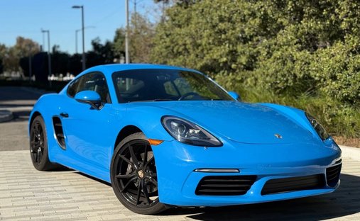 2022 Porsche 718 Cayman Coupe 2D in Inglewood, CA, United States 1