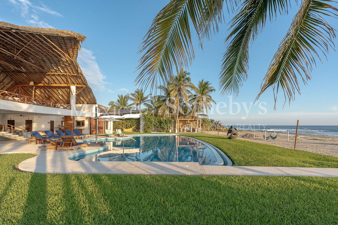 Puerto Escondido, Oaxaca, Mexico 4 - 16739085