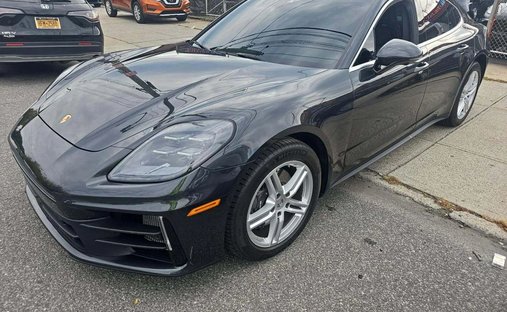 2025 Porsche Panamera Sedan 4D in Brooklyn, NY, United States 1