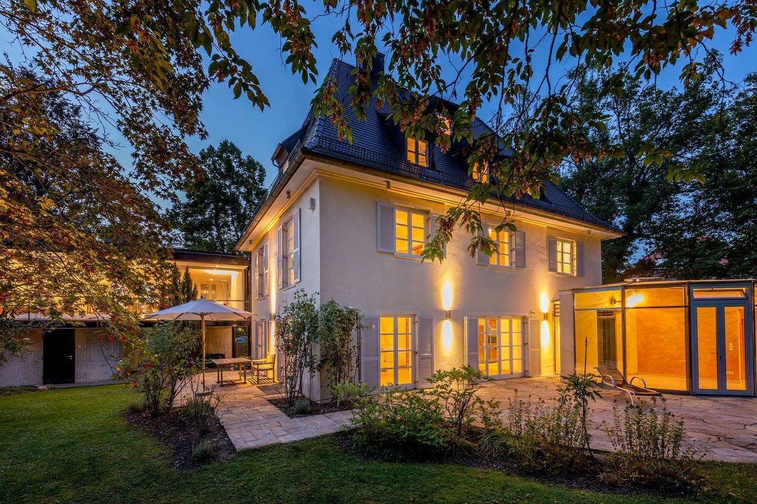 House in Gräfelfing, Bavaria, Germany 2 - 16739202
