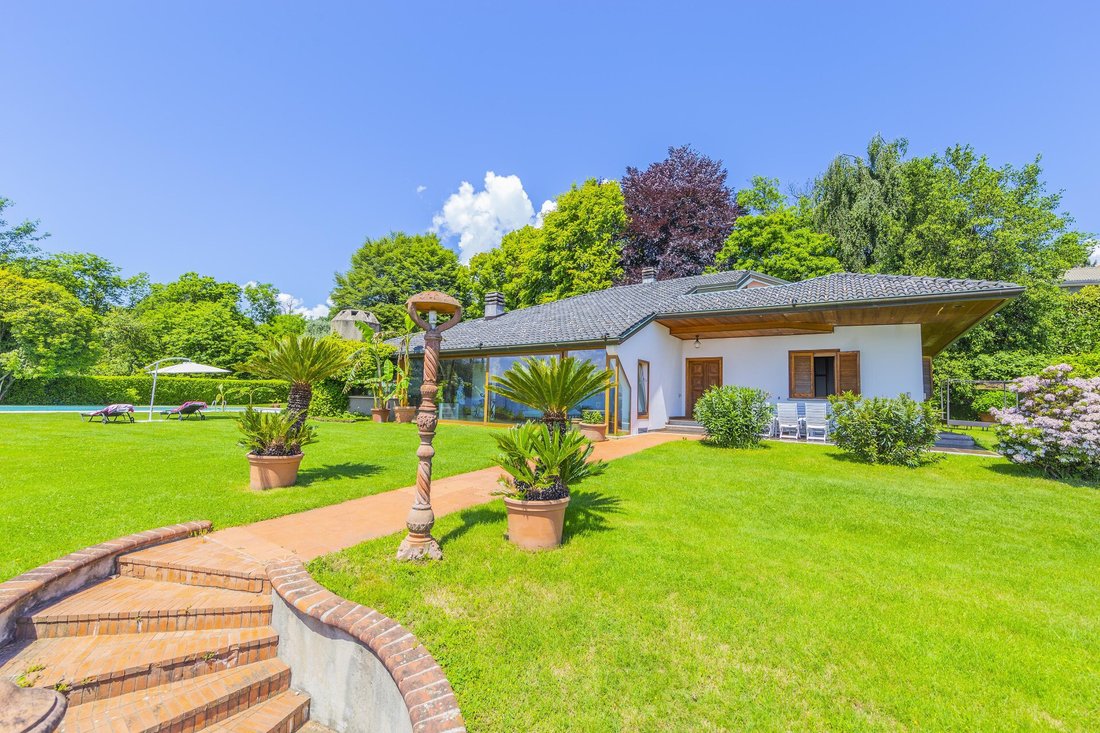 Villa in Arizzano, Piedmont, Italy 3 - 16739225