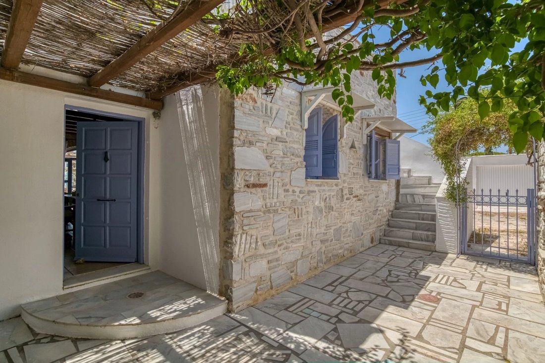 House in Cyclades, Aegean, Greece 4 - 16739694