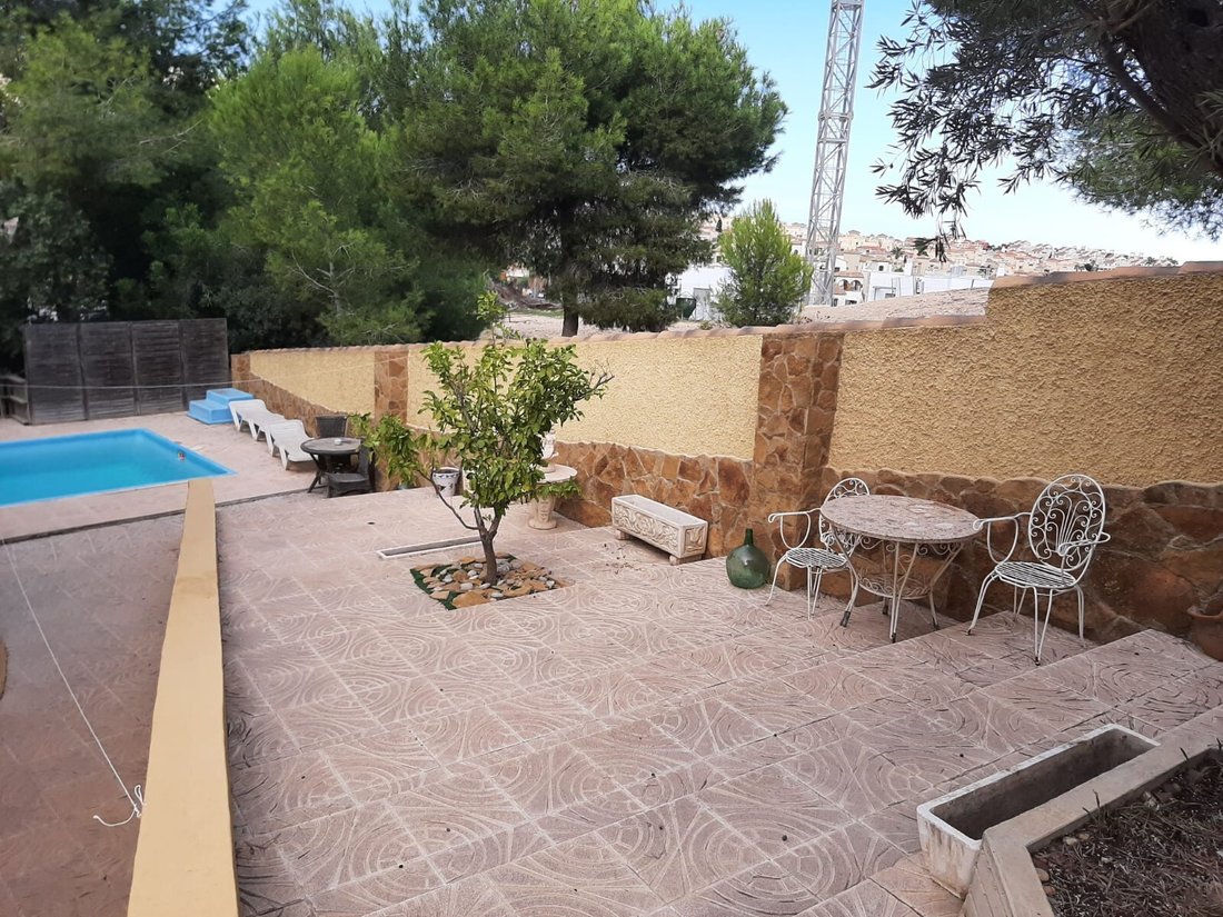 Villa in Orihuela, Valencian Community, Spain 2 - 16739605