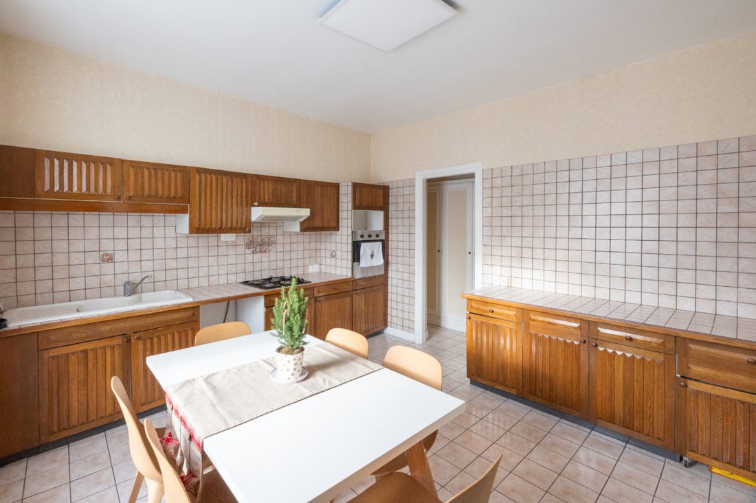 House in Lagny-sur-Marne, Ile-de-France, France 3 - 16739892
