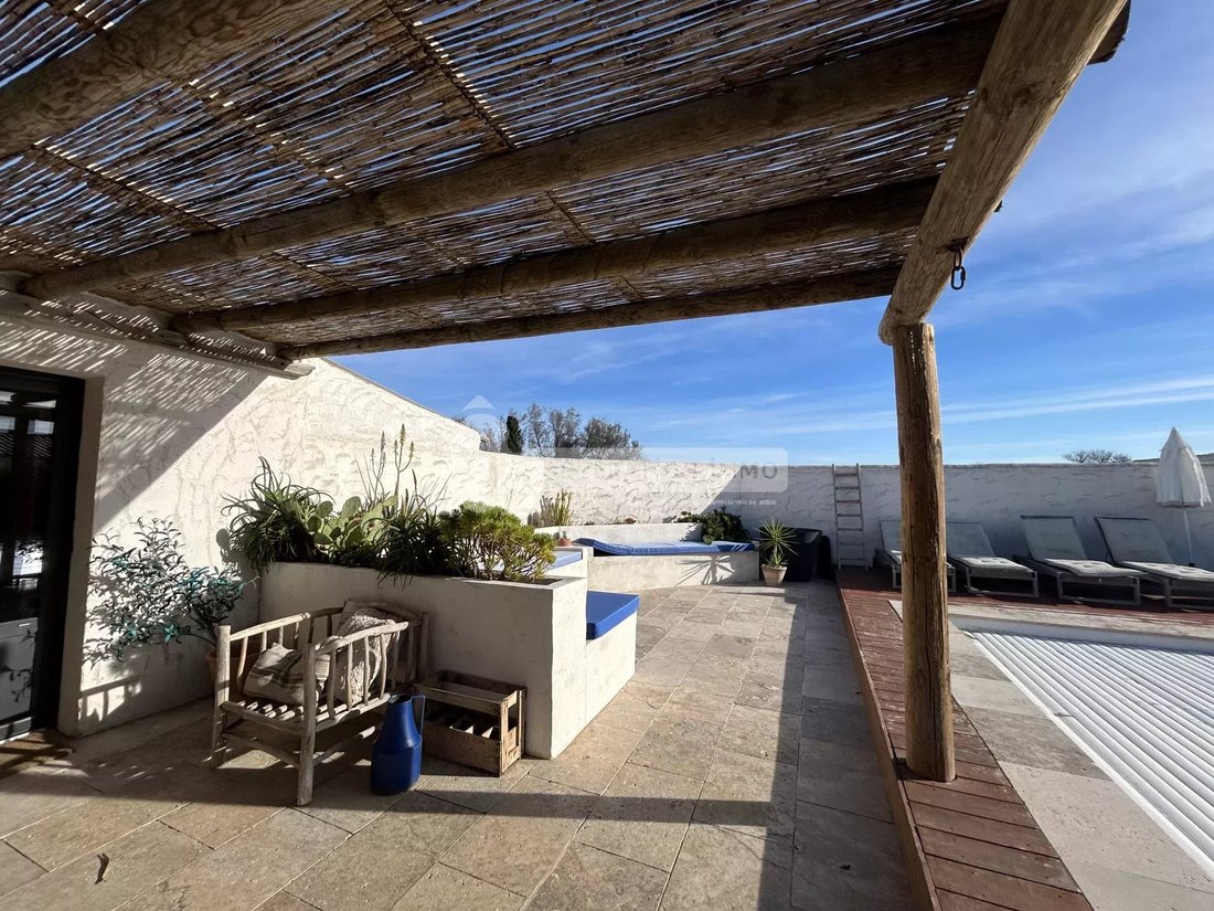 House in Saintes-Maries-de-la-Mer, Provence-Alpes-Côte d'Azur, France 2 - 16739533