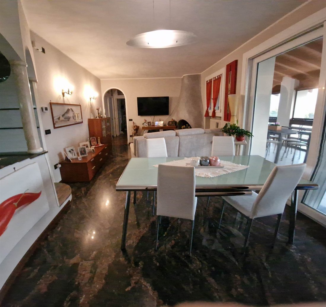 Apartment in Rivoltella, Desenzano del Garda, Lombardy 4 - 16739384