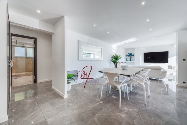 Apartment in Peripherie, Cassis, France 1 - 16739827