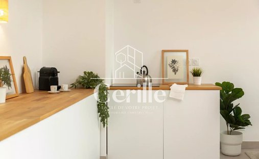 Apartment in Mazenod-Bellevue-Saint Donat-Banon, Aix-en-Provence, France 1