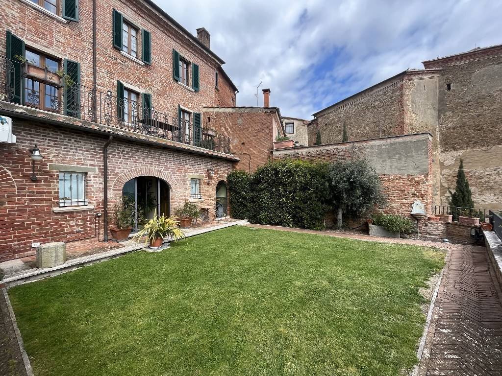 Foiano della Chiana, Tuscany, Italy 1 - 16739401
