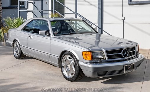 Mercedes-Benz 560SEC in Los angeles, ca 1