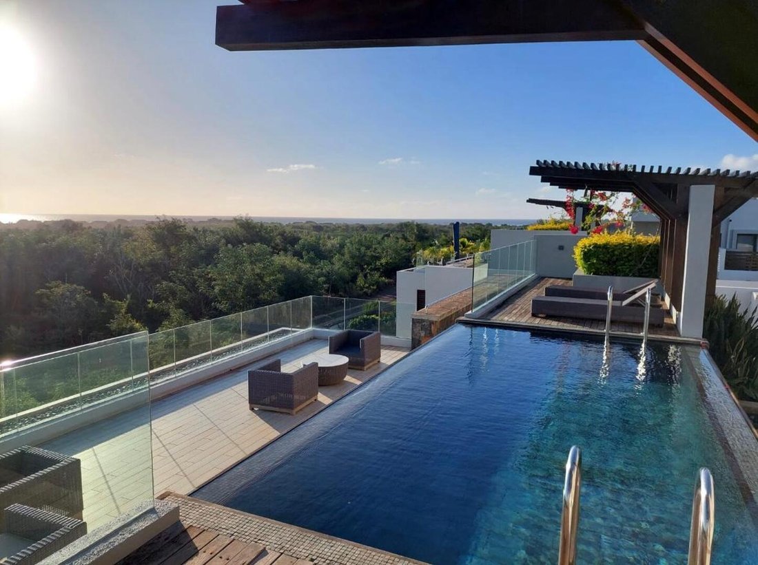 Apartment in Pointe aux Piments, Pamplemousses District, Mauritius 2 - 16739767