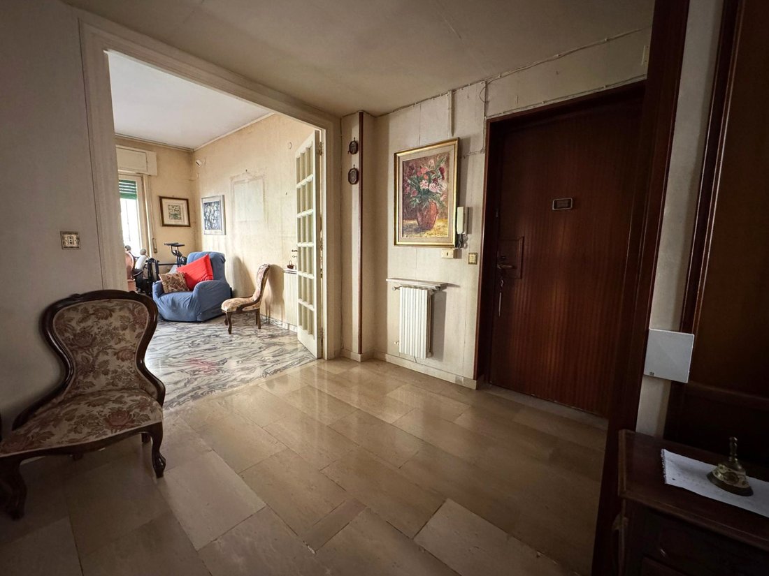 Apartment in Naples, Campania, Italy 5 - 16739621