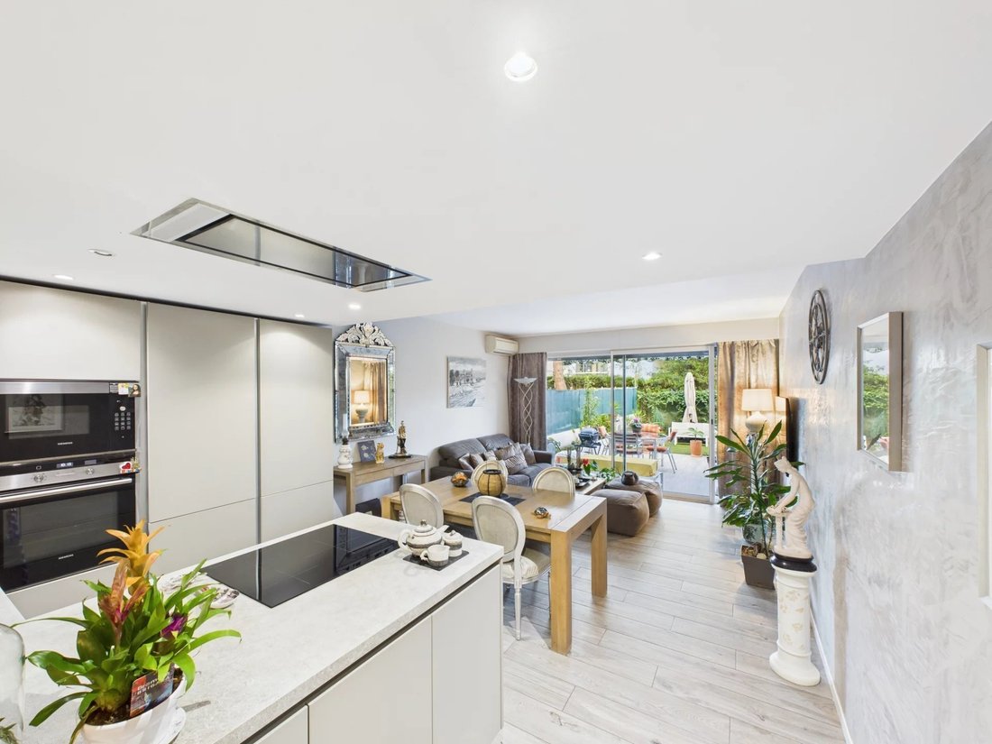 Apartment in Ponteil, Antibes, France 1 - 16739712