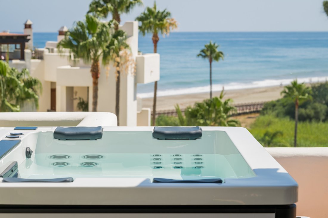 Apartment in Estepona, Andalusia, Spain 1 - 15899711