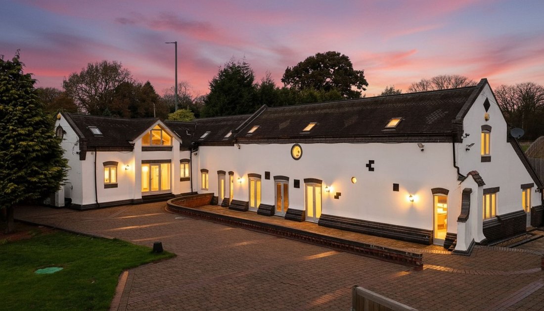House in Footherley, Shenstone, England 2 - 16730121