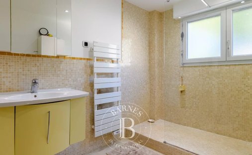 Castle for Sale in Cassis, Provence-Alpes-Côte d'Azur, France