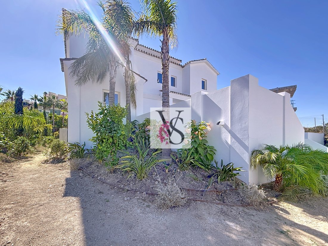 Villa in Casares, Andalusia, Spain 4 - 16740585
