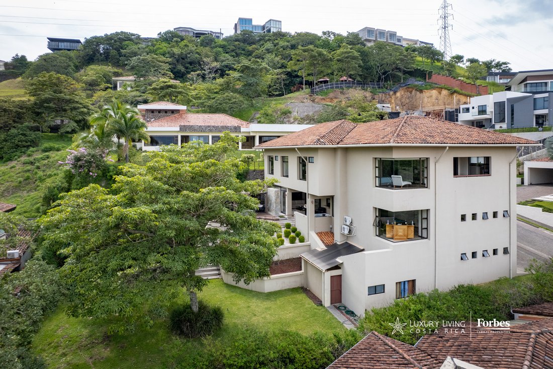 House in Santa Ana, San José Province, Costa Rica 3 - 16743043