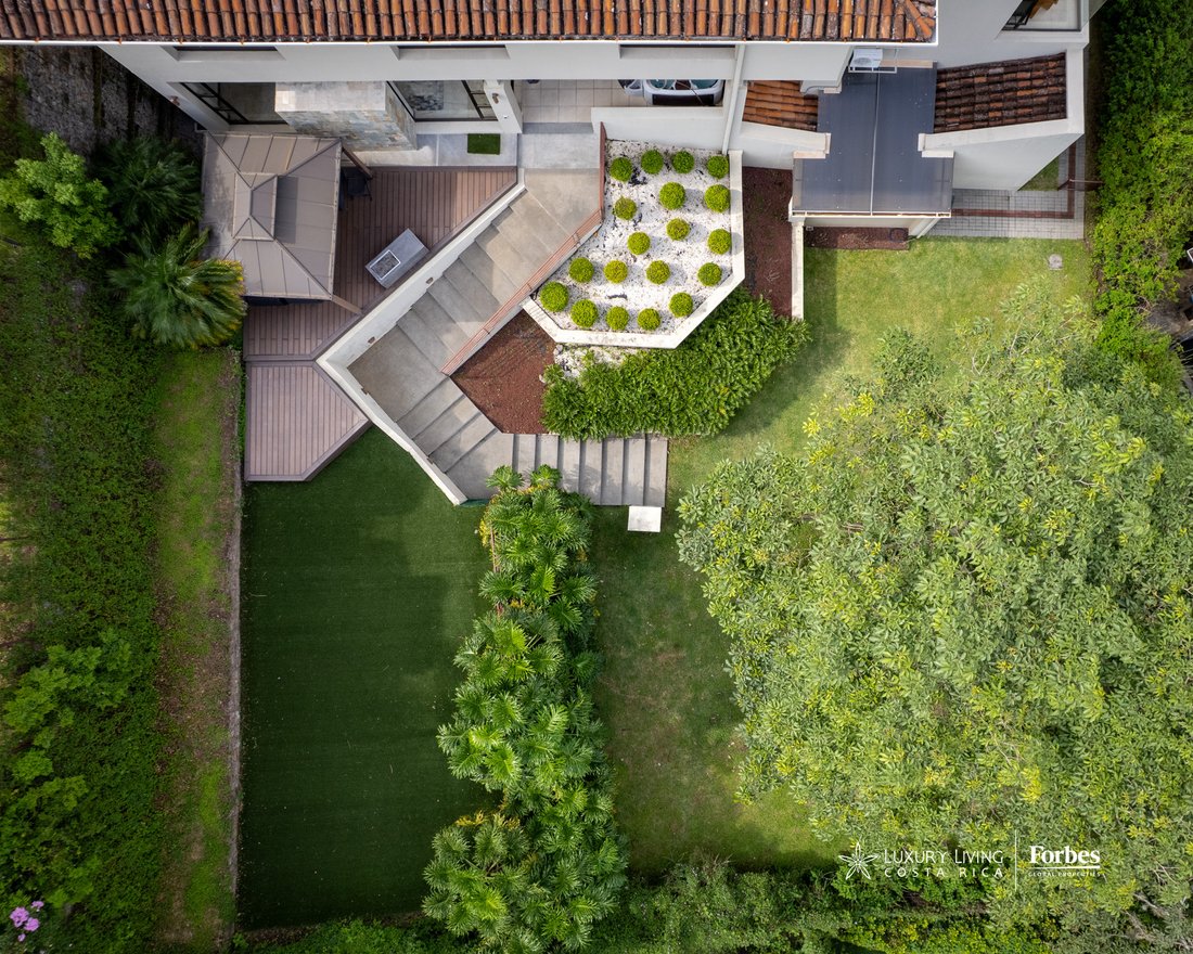 House in Santa Ana, San José Province, Costa Rica 4 - 16743043