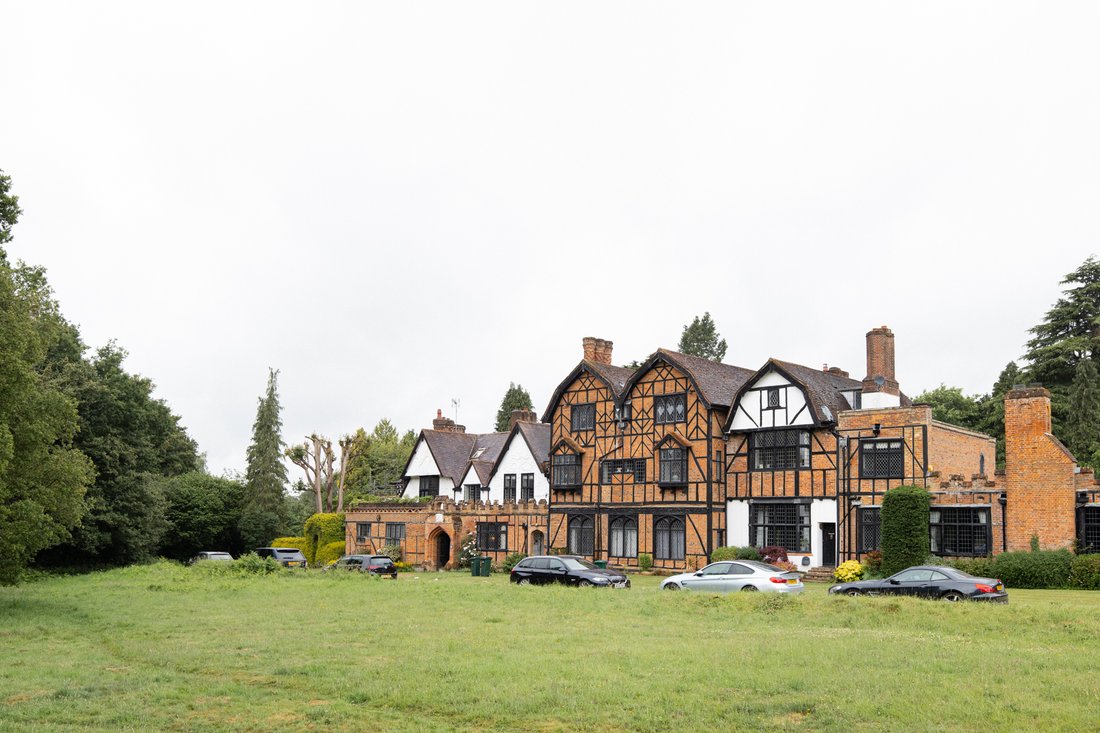 House in Kings Langley, England 2 - 16741058