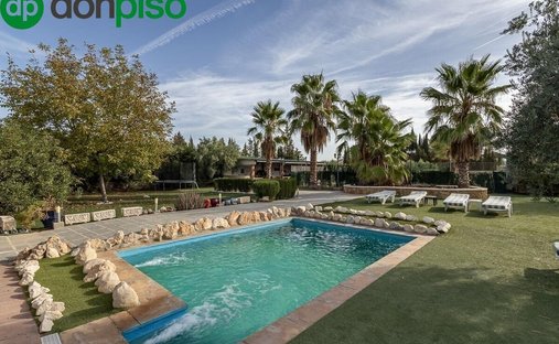 Country House in Atarfe, Andalusia, Spain 1