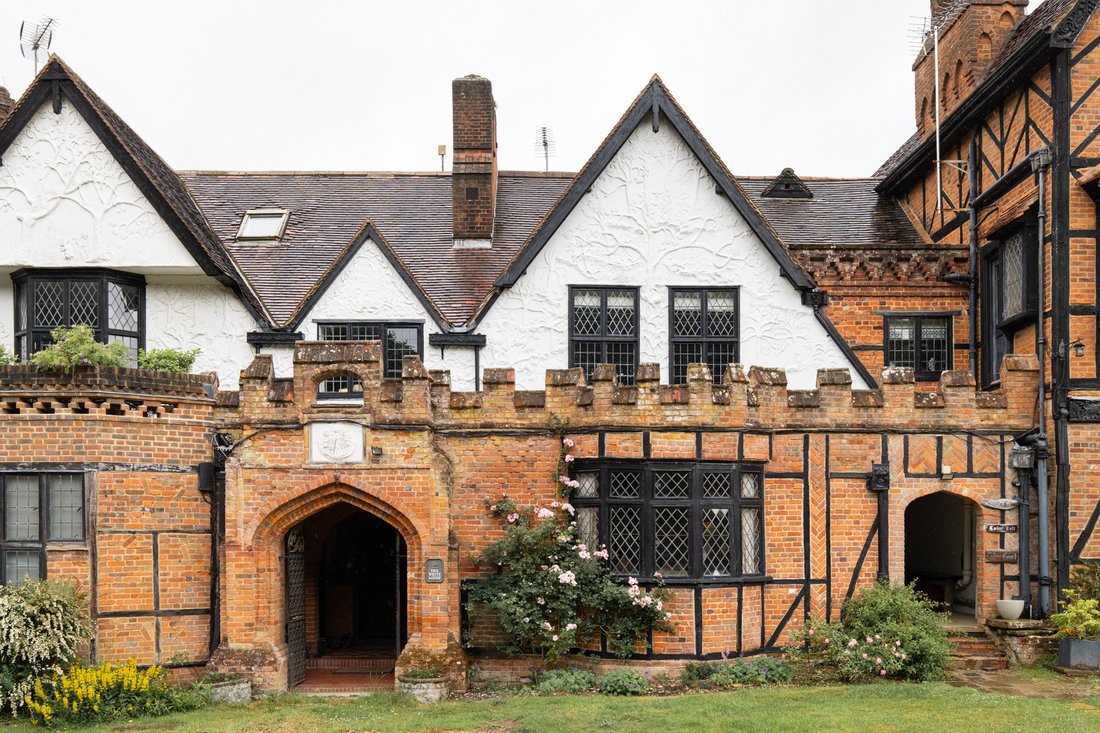 House in Kings Langley, England 3 - 16741058
