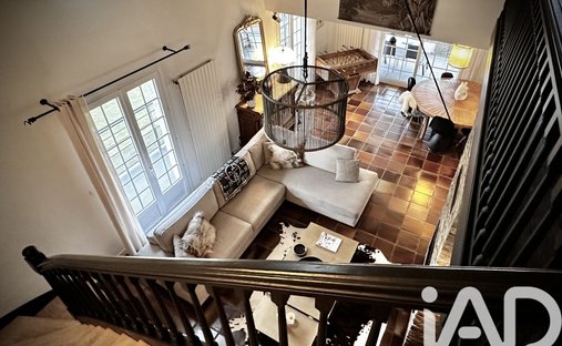 A 12th Century Chateau With Ramparts And 15 Hectares Of Grounds, Listed As A Historical