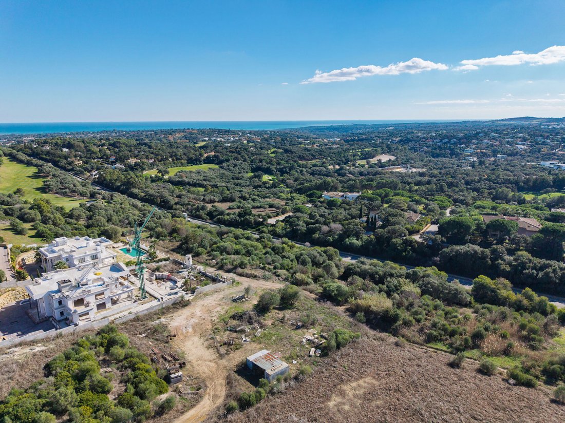 Land in Sotogrande, San Roque, Andalusia 1 - 16740172