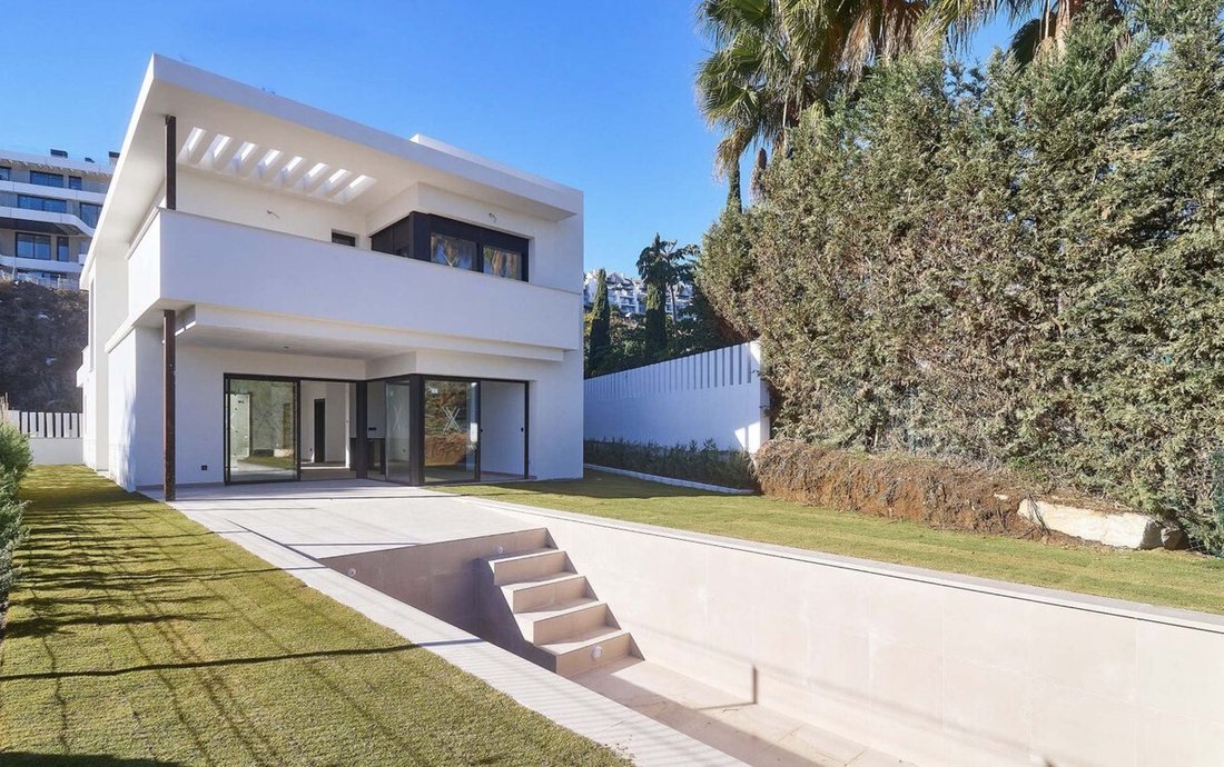Villa in La Cala de Mijas, Mijas, Spain 1 - 16722564