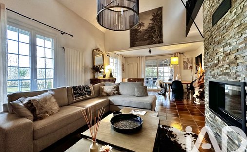 A 12th Century Chateau With Ramparts And 15 Hectares Of Grounds, Listed As A Historical