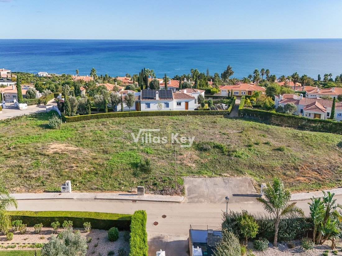Land in Praia da Luz, Algarve, Portugal 1 - 16742682