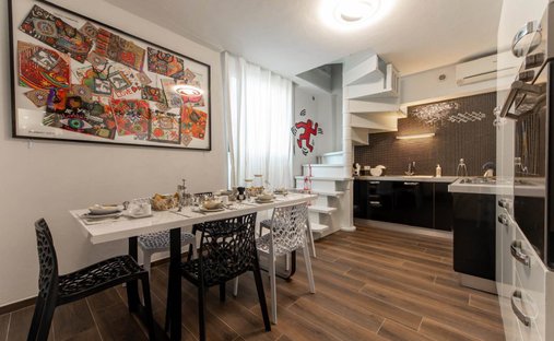 Apartment in Historic Center, Viareggio, Tuscany 1