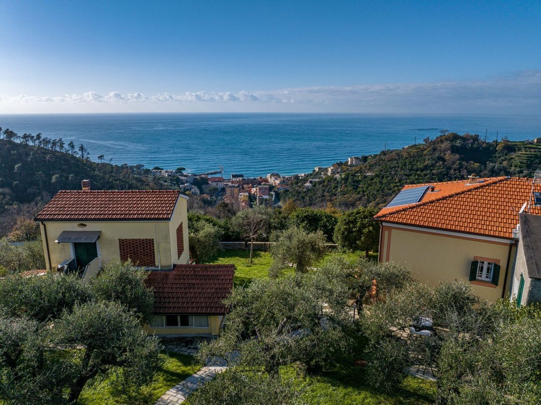 Villa in Lavagna, Liguria, Italy 5 - 12583336