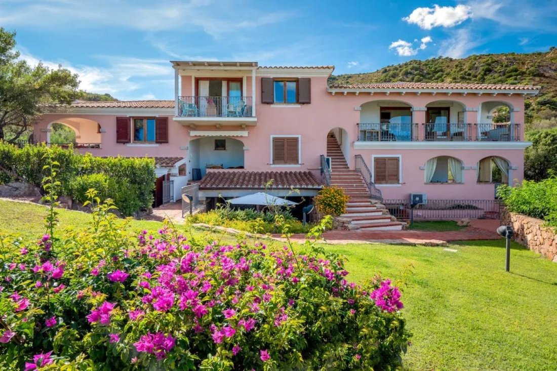 Villa in San Teodoro, Sardinia, Italy 1 - 16741233