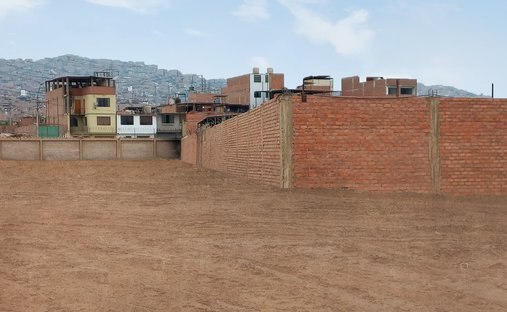 Terreno en San Juan de Miraflores, Municipalidad Metropolitana de Lima, Perú 1