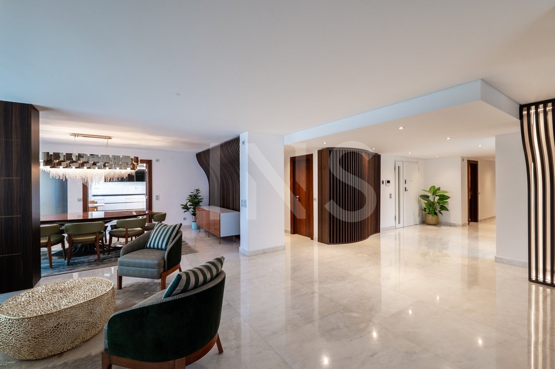 Apartment in Avenidas Novas, Lisbon, Portugal 1 - 15564063