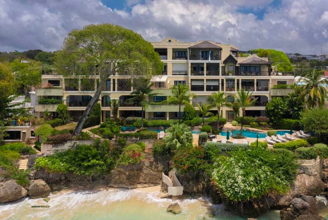 Apartment in Bridgetown, Christ Church, Barbados 2 - 16741589