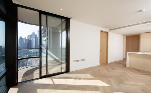 Apartment in EC2, Islington, England 1