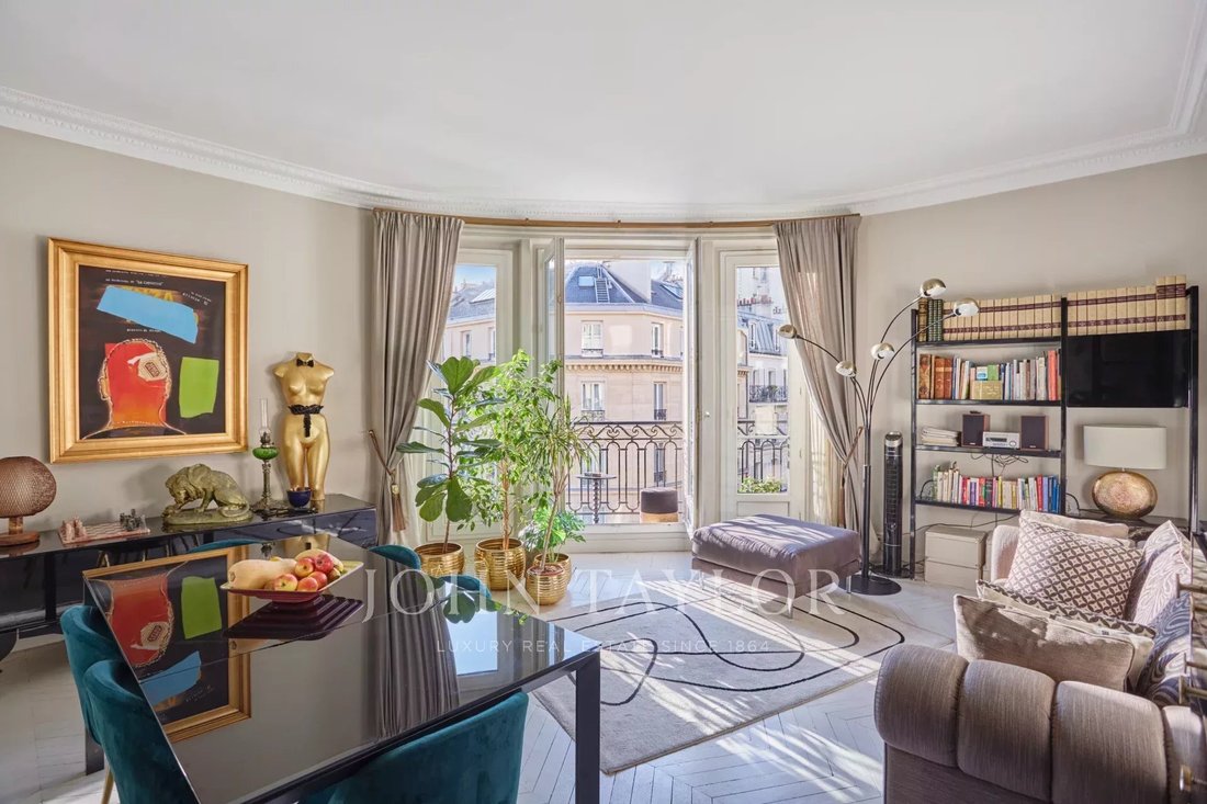 Apartment in Chaillot, Paris 16e Arrondissement, Paris 1 - 16741458